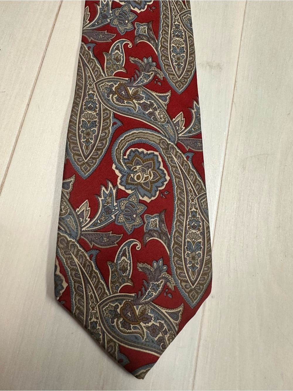 Men's Red Paisley Tie with Blue and Tan Accents